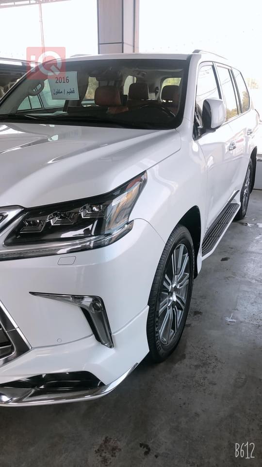 Lexus LX